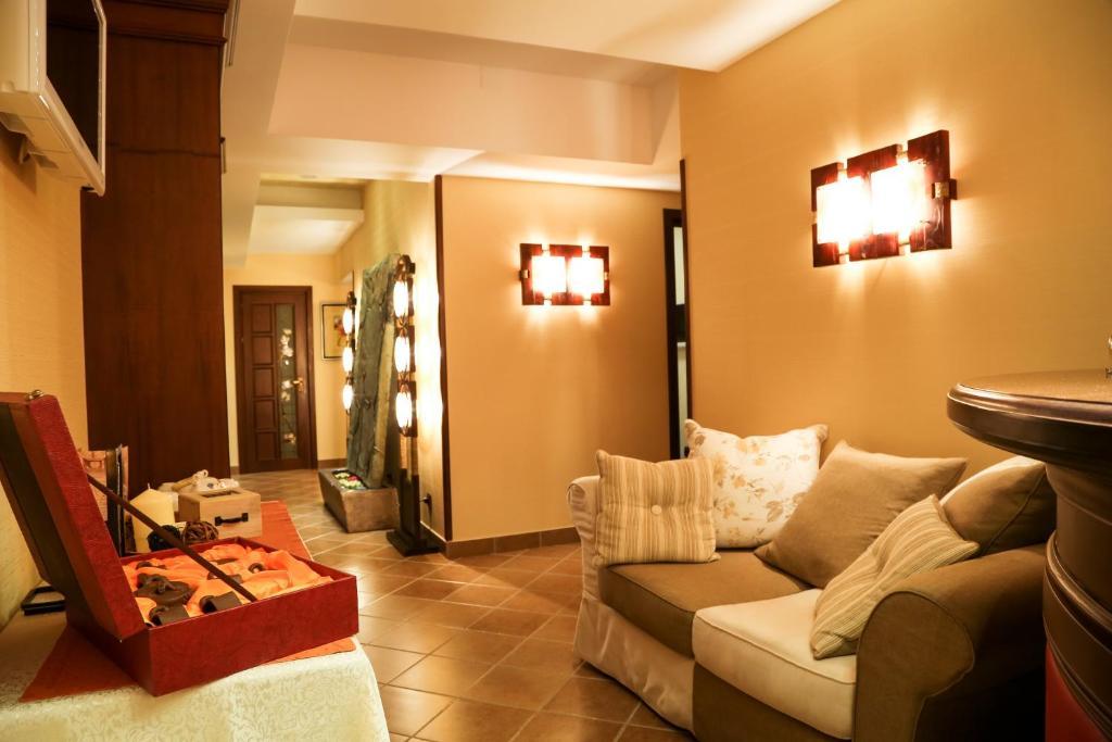 Hotel Foisorul Cu Flori Сіная Екстер'єр фото