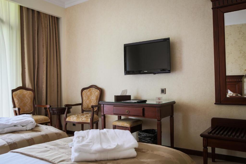 Hotel Foisorul Cu Flori Сіная Номер фото